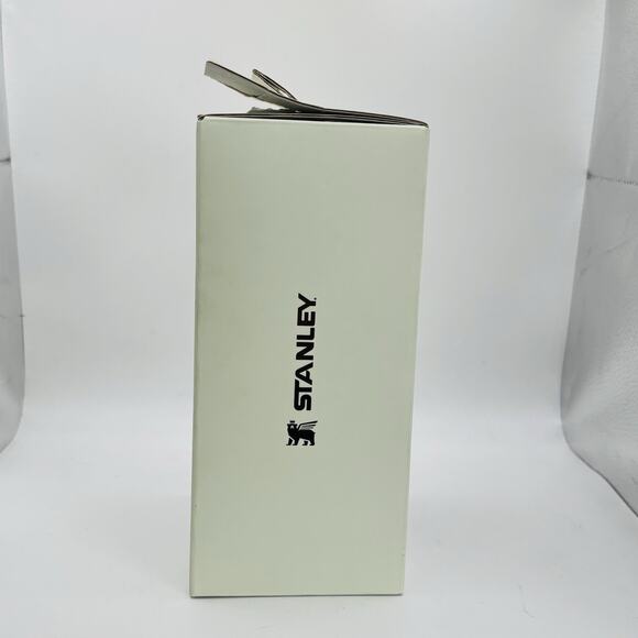 The All-Day 40 OZ Quencher Carry-All, Black, NO CUP INCLUDED. New In Box. - Picture 3 of 10